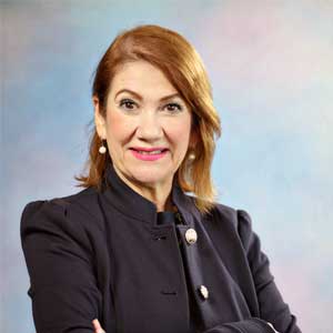 Dra Carmen D Zorrilla