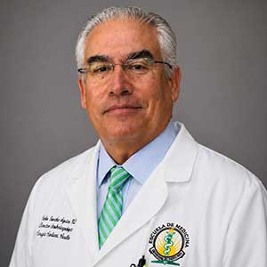 Carlos-Gonzalez-Aquino Dr. Carlos González Aquino