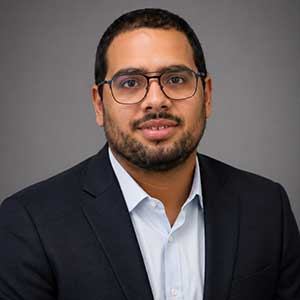 Dr. Daniel Beauchamp