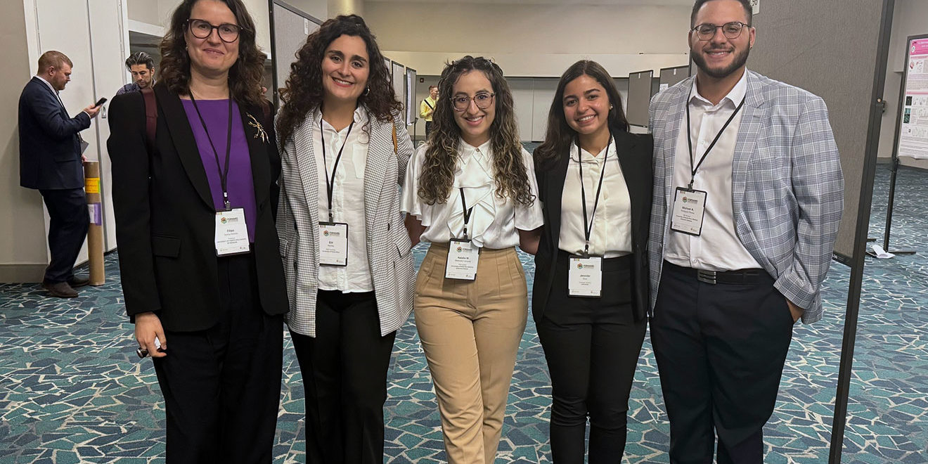 eSTUDIANTES DEL MEETING