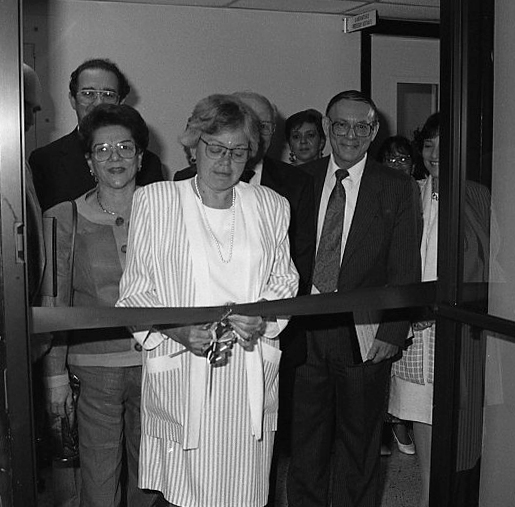 Inauguracion del CRA, de izquierda a derecha: Dra. Nydia de Jesús, Dra. Nilda Candelario y Dr. Pedro Juan Santiago Borrero