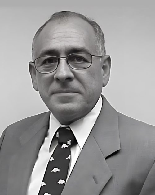 Ángel Román, MD 1995-1999 (D)